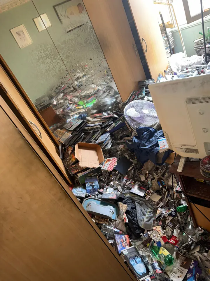 Logement encombré avant l’intervention de nos équipes